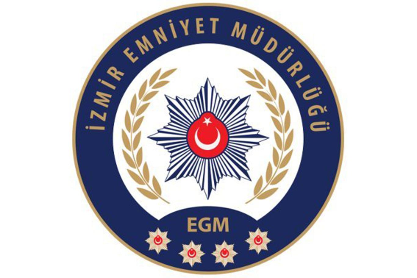 Kırmızı bültenle aranan DHKP/C'li İzmir'de yakalandı Kırmızı bültenle aranan DHKP/C'li İzmir'de yakalandı